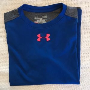 Under Armour boys short sleeve